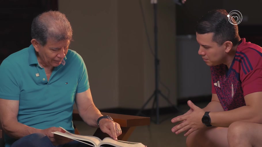 Evaristo y su hijo Alexander comparten sus historias